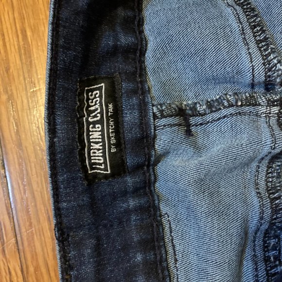 Lurking Class by Sketchy Tank Jeans - Picture 2 of 4